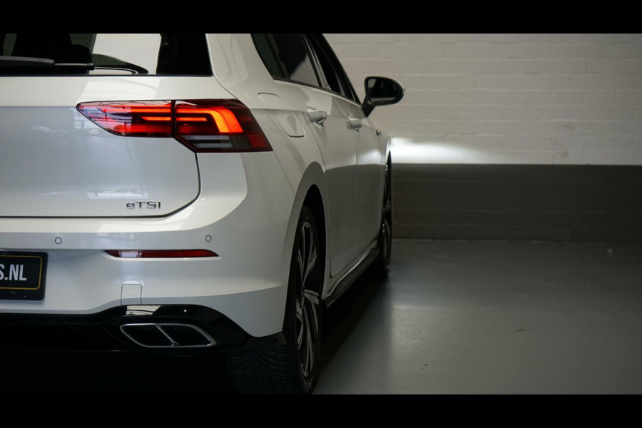 Volkswagen Golf VIII 1.5 eTSI R-Line AUTOMAAT-ACC-AMBIANCE-CARPLAY-DAB-HARMAN KARDON-MODE-NAVIGATIE-TRAVEL ASSIST