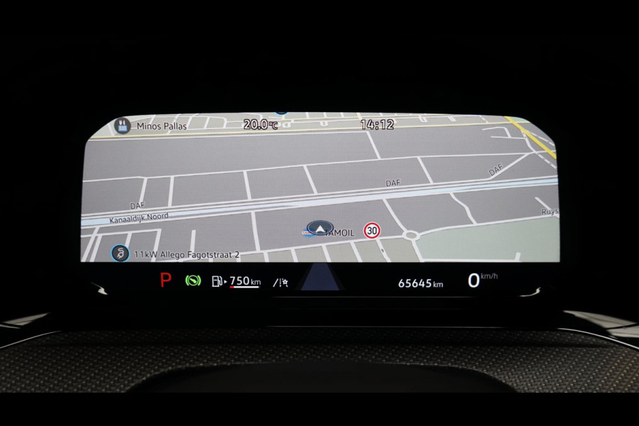 Volkswagen Golf VIII 1.5 eTSI R-Line AUTOMAAT-ACC-AMBIANCE-CARPLAY-DAB-HARMAN KARDON-MODE-NAVIGATIE-TRAVEL ASSIST