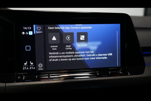 Volkswagen Golf VIII 1.5 eTSI R-Line AUTOMAAT-ACC-AMBIANCE-CARPLAY-DAB-HARMAN KARDON-MODE-NAVIGATIE-TRAVEL ASSIST