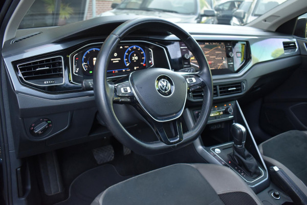 Volkswagen Polo 1.0 TSI Highline R Line Pano Keyless Virtual Camera BBD