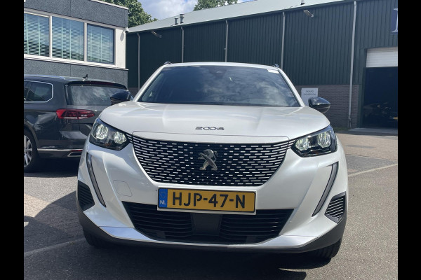 Peugeot e-2008 EV Allure 50 kWh CAMERA | NAVI | RIJKLAAR INCL. 12 MND. BOVAGGARANTIE