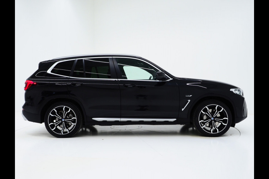 BMW X3 xDrive30e LCI High Executive | Panoramadak | Sportstoelen | Head Up | 360 | Keyless | Carplay | Trekhaak