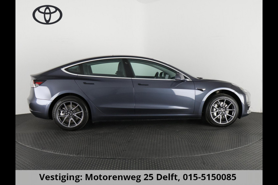 Tesla Model 3 STD RANGE-PLUS 239 PK ACCUTEST 86 %! 1e EIG. LEDER INTERIEUR. SLECHTS 81.000 KM TOT 2 JAAR GARANTIE