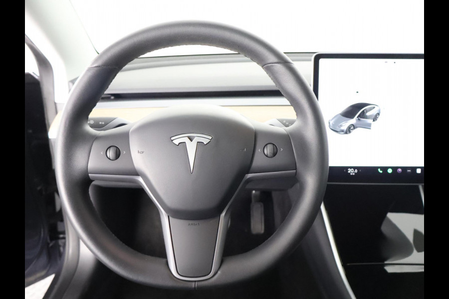 Tesla Model 3 STD RANGE-PLUS 239 PK ACCUTEST 86 %! 1e EIG. LEDER INTERIEUR. SLECHTS 81.000 KM TOT 2 JAAR GARANTIE