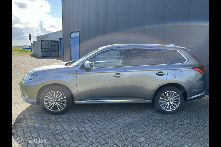 Mitsubishi Outlander 2.4 PHEV Instyle|Leder|Carplay