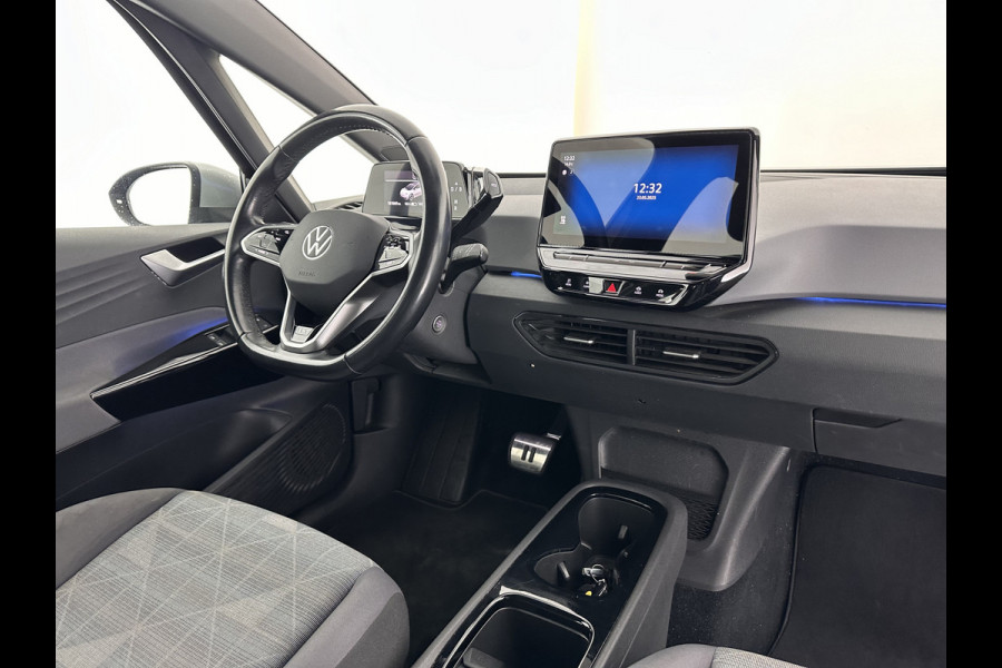 Volkswagen ID.3 First 58 kWh (INCL-BTW) *ADAPTIVE-CRUISE | FULL-LED | NAVI-FULLMAP | DIGI-COCKPIT | HEATED-COMFORT-SEATS | DAB+ | AMBIENT-LIGHT | MICROFIBRE | ECC | IQ-DRIVE | PDC | 18''ALU *