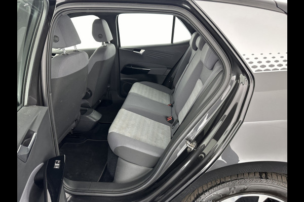 Volkswagen ID.3 First 58 kWh (INCL-BTW) *ADAPTIVE-CRUISE | FULL-LED | NAVI-FULLMAP | DIGI-COCKPIT | HEATED-COMFORT-SEATS | DAB+ | AMBIENT-LIGHT | MICROFIBRE | ECC | IQ-DRIVE | PDC | 18''ALU *