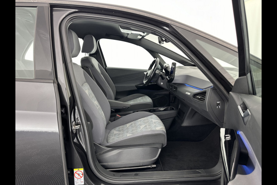 Volkswagen ID.3 First 58 kWh (INCL-BTW) *ADAPTIVE-CRUISE | FULL-LED | NAVI-FULLMAP | DIGI-COCKPIT | HEATED-COMFORT-SEATS | DAB+ | AMBIENT-LIGHT | MICROFIBRE | ECC | IQ-DRIVE | PDC | 18''ALU *