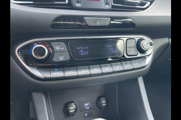 Hyundai i30 1.0 T-GDi MHEV Comfort Smart / camera / navigatie