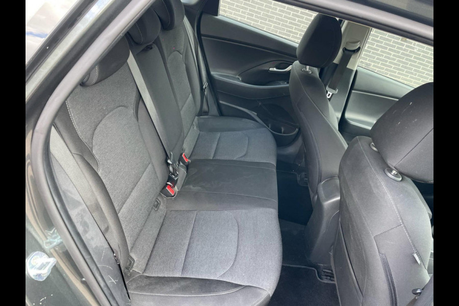 Hyundai i30 1.0 T-GDi MHEV Comfort Smart / camera / navigatie