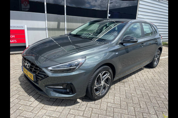Hyundai i30 1.0 T-GDi MHEV Comfort Smart / camera / navigatie