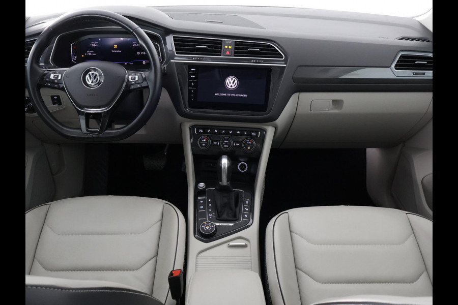 Volkswagen Tiguan 2.0 TSI 4Motion Highline Business R | 360° Camera | Trekhaak | Vol leer | Stoelverwarming