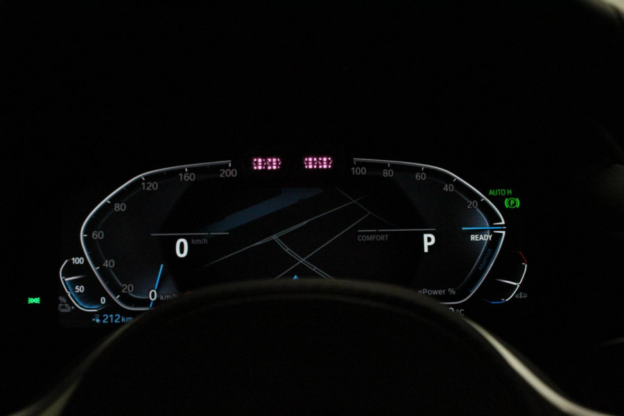 BMW iX3 Executive 74 kWh M-sport Leder Panoramisch schuif-kanteldak Navigatie Led Camera 360 Electrisch bedienbare achterklep