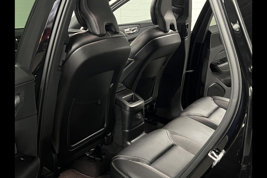 Volvo XC60 2.0 T6 Plug-in hybrid AWD R-Design Open dak | Harman/Kardon | Trekhaak | Adapt. Cruise c. | Keyless