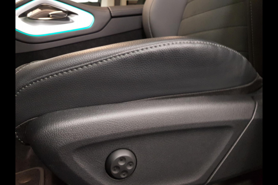 Mercedes-Benz GLE 350 e Plugin-Hybrid | 4MATIC | AMG Widescreen Panoramadak Navigatie Climate Control Extra getint Glas Lichtmetalen Velgen 20"