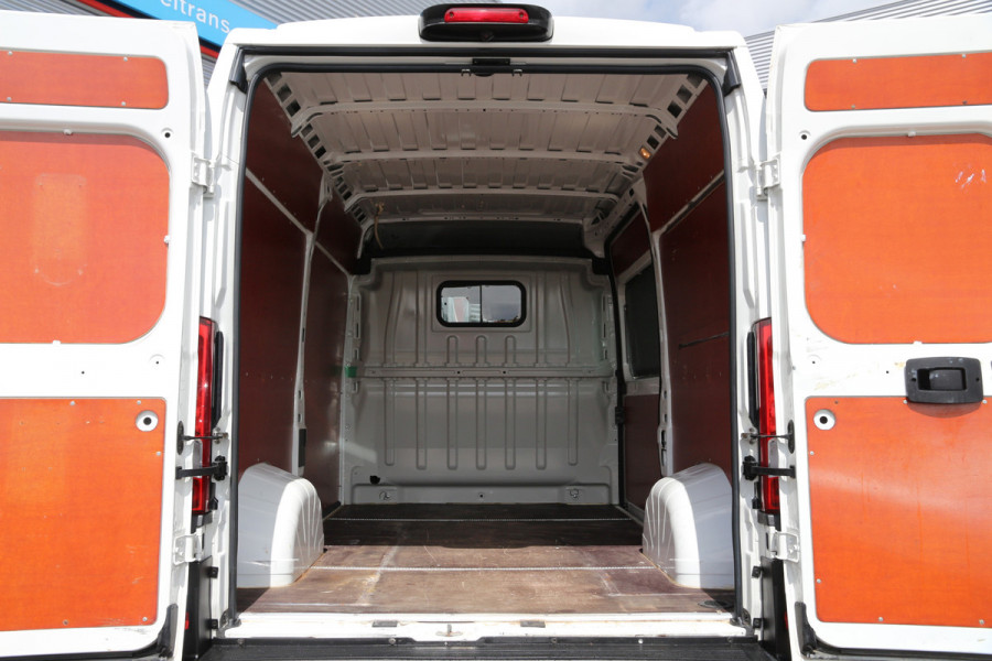 Peugeot Boxer 2.2 BlueHDI 120 | L2H2 | 2.5t trekgewicht | Standkachel | Cruise | Airco..