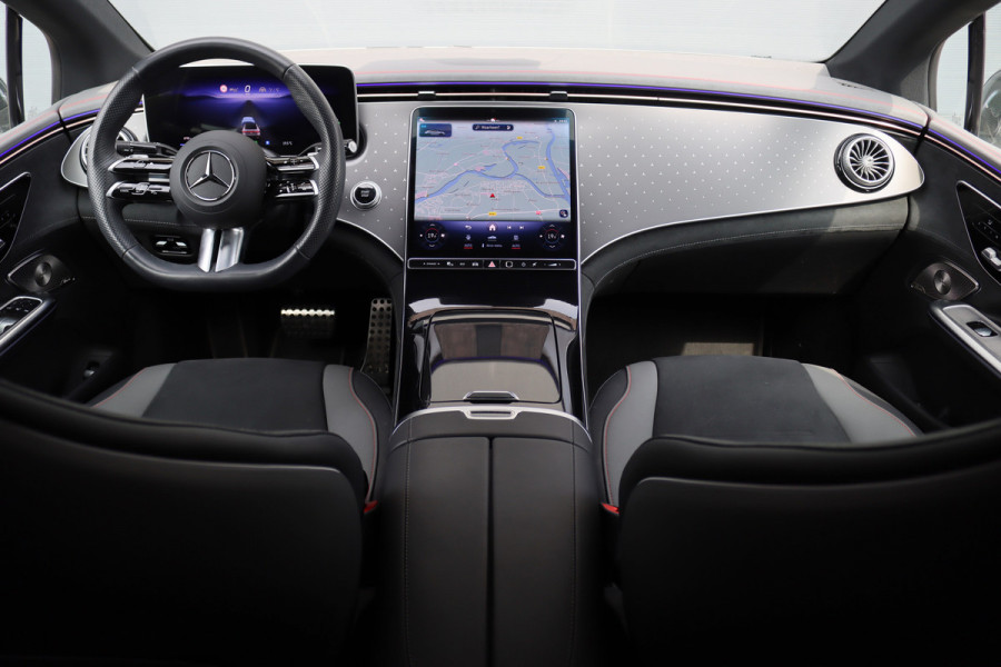 Mercedes-Benz EQE 300 AMG Line 89 kWh | Distronic+ | Memory | Keyless Go | Digital Light | Surround Camera | Augmented Reality | Verwarmd Stuurwiel | Stoelverwarming | Sfeerverlichting |