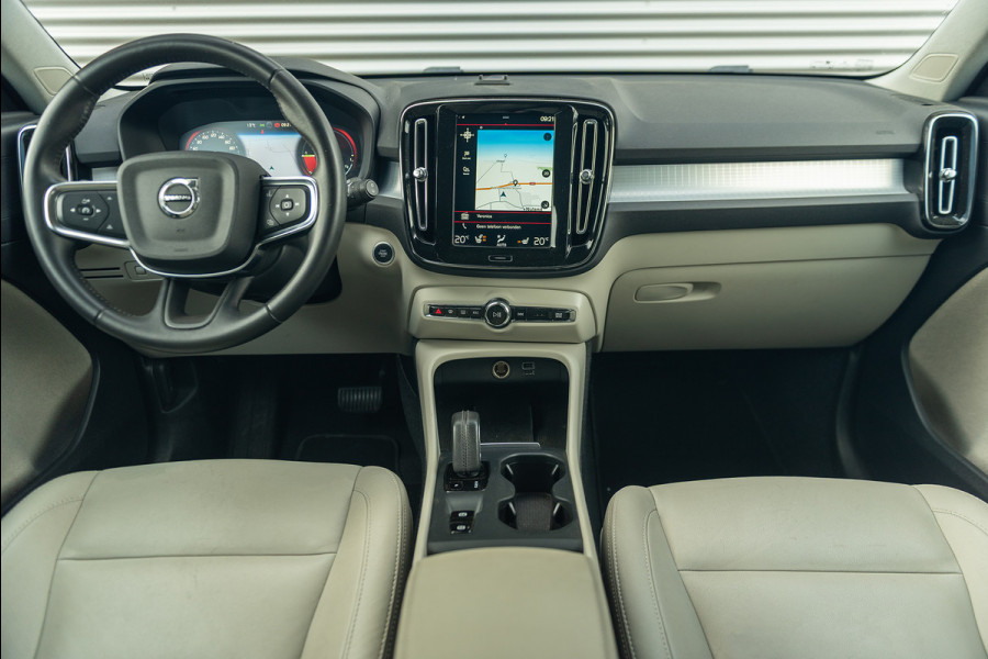 Volvo XC40 T4 Aut. Plug-In Hybrid Inscription Leder Parkeercamera 211pk