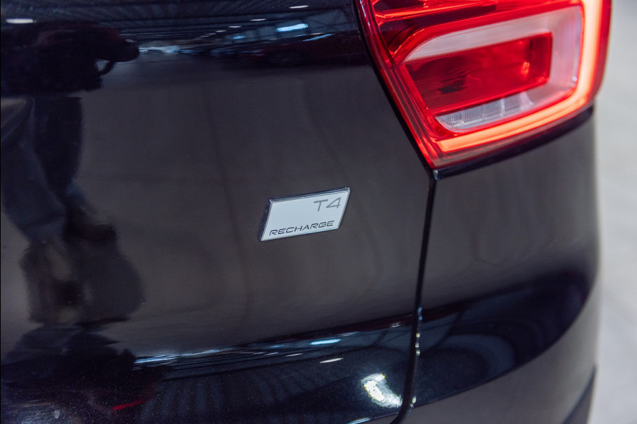 Volvo XC40 T4 Aut. Plug-In Hybrid Inscription Leder Parkeercamera 211pk