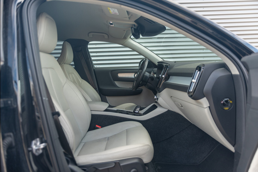 Volvo XC40 T4 Aut. Plug-In Hybrid Inscription Leder Parkeercamera 211pk