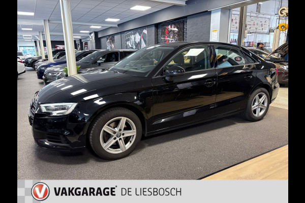 Audi A3 Limousine 1.0 TFSI / Navigatie / trekhaak / pdc v+a / stoelverwarming
