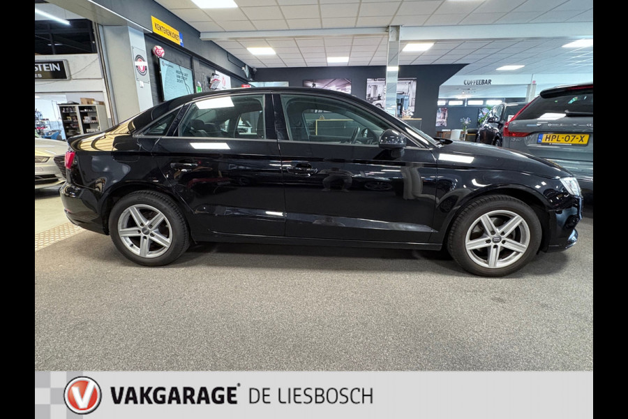 Audi A3 Limousine 1.0 TFSI / Navigatie / trekhaak / pdc v+a / stoelverwarming