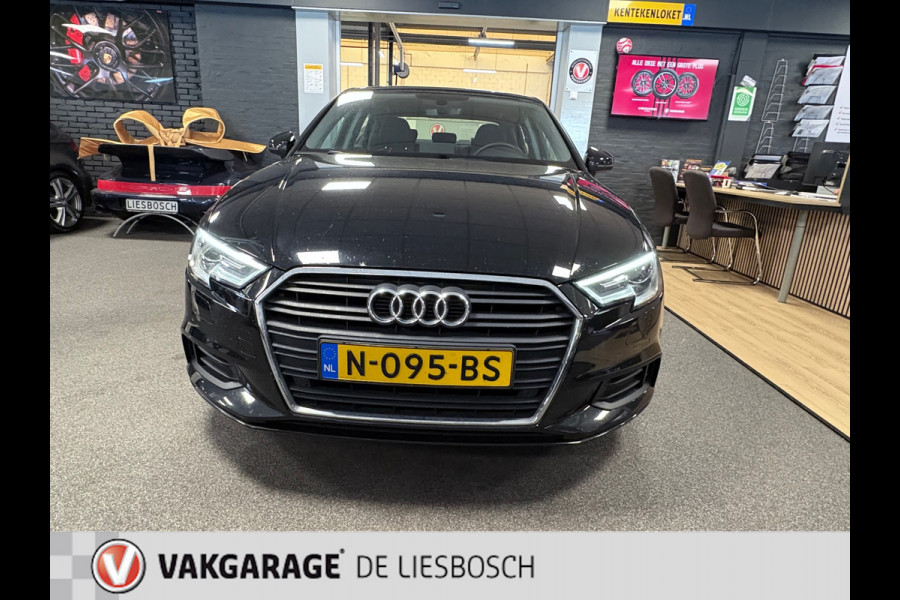 Audi A3 Limousine 1.0 TFSI / Navigatie / trekhaak / pdc v+a / stoelverwarming