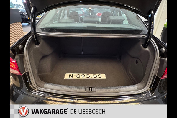 Audi A3 Limousine 1.0 TFSI / Navigatie / trekhaak / pdc v+a / stoelverwarming