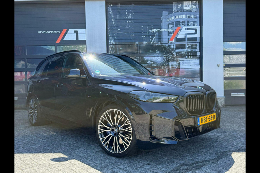 BMW X5 xDrive50e| M PACK PRO| Carbon zwart|22inch performance velg.