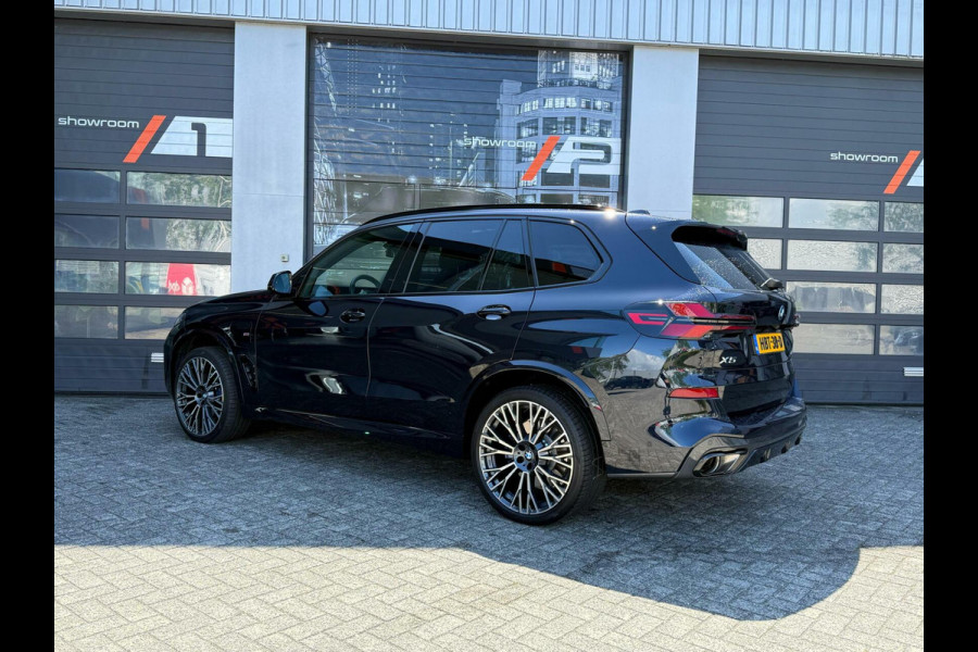 BMW X5 xDrive50e| M PACK PRO| Carbon zwart|22inch performance velg.