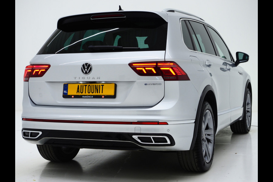 Volkswagen Tiguan 1.4 TSI eHybrid R-Line Exclusive | Panoramadak | Leder | Head Up | 360 | Adaptive Cruise | Carplay