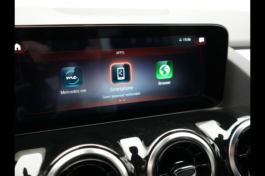 Mercedes-Benz GLA 250 e Style Plug In Hybrid 218pk Dealer O.H PHEV | Trekhaak af Fabriek | Camera | Widescreen Navi | Apple Carplay | BLIS | Parkassist | Sportstoelen Verwarmd |