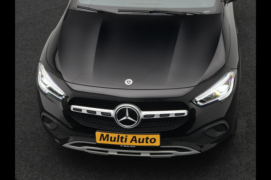 Mercedes-Benz GLA 250 e Style Plug In Hybrid 218pk Dealer O.H PHEV | Trekhaak af Fabriek | Camera | Widescreen Navi | Apple Carplay | BLIS | Parkassist | Sportstoelen Verwarmd |