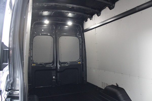 Ford Transit 350 2.0 TDCI L4H3 Trend RWD 165pk - 360 Camera - Trekhaak - Stoel/Stuur verwarming - ACC - Blindspot - Rijklaar