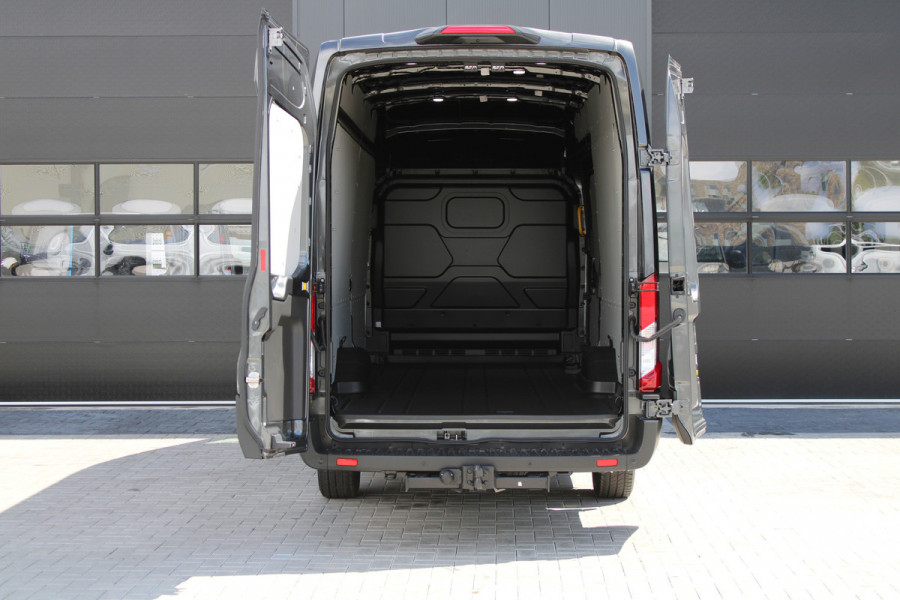 Ford Transit 350 2.0 TDCI L4H3 Trend RWD 165pk - 360 Camera - Trekhaak - Stoel/Stuur verwarming - ACC - Blindspot - Rijklaar