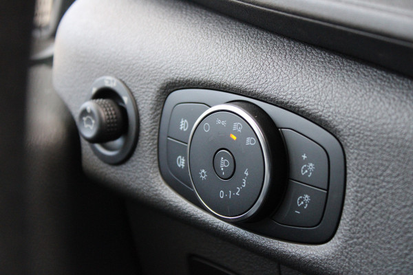 Ford Transit 350 2.0 TDCI L4H3 Trend RWD 165pk - 360 Camera - Trekhaak - Stoel/Stuur verwarming - ACC - Blindspot - Rijklaar