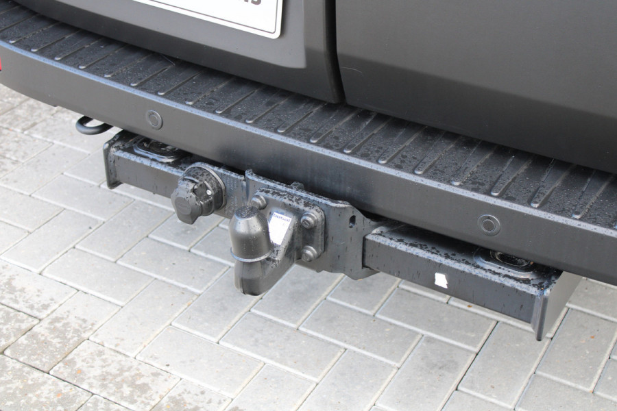 Ford Transit 350 2.0 TDCI L4H3 Trend RWD 165pk - 360 Camera - Trekhaak - Stoel/Stuur verwarming - ACC - Blindspot - Rijklaar