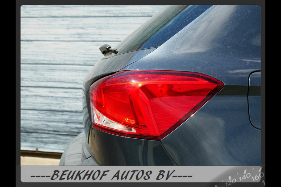 Seat Ibiza 1.0 TSI Style Business Intense Camera Parkeer Nav