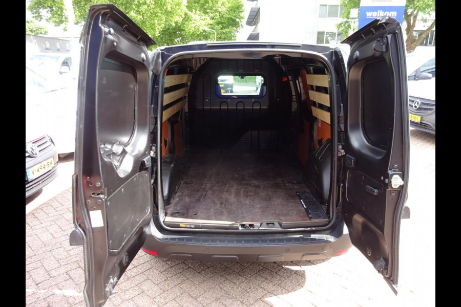 Renault Express 1.5 dCi 75 Comfort AIRCO GROOT NAVI SCHERM SCHUIFDEUR CRUISE CONTROL
