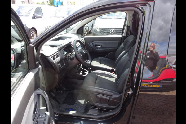 Renault Express 1.5 dCi 75 Comfort AIRCO GROOT NAVI SCHERM SCHUIFDEUR CRUISE CONTROL
