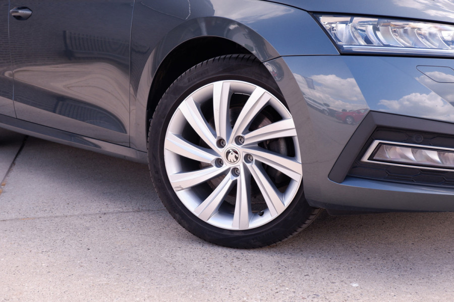 Škoda Octavia Combi 1.4 TSI iV PHEV Business Edition Plus | Head-Up | Carplay | LED | Camera | Memory | Navi | Sfeerverl.