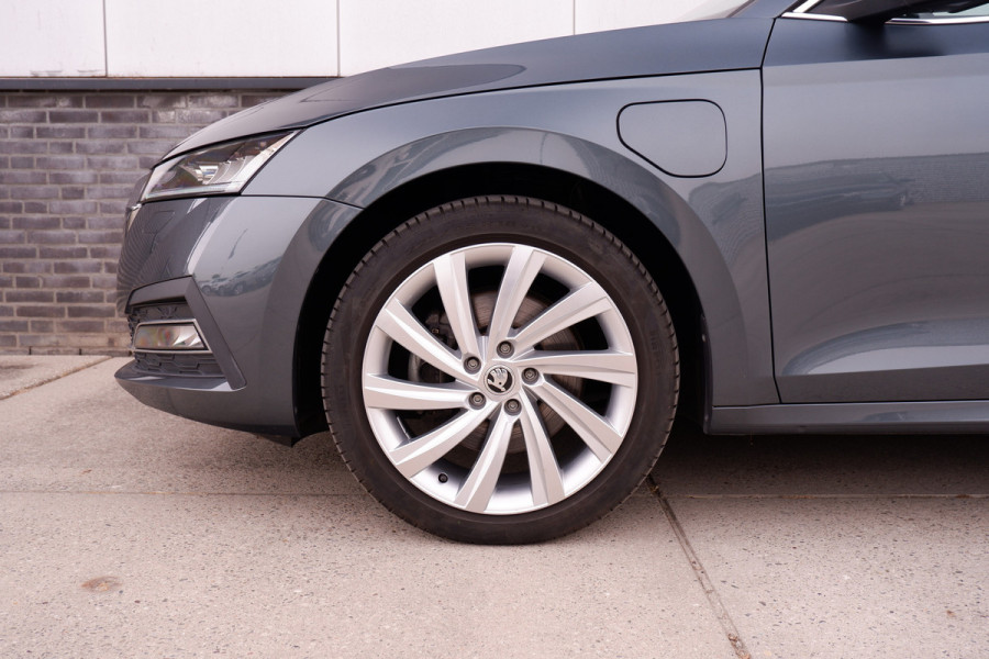 Škoda Octavia Combi 1.4 TSI iV PHEV Business Edition Plus | Head-Up | Carplay | LED | Camera | Memory | Navi | Sfeerverl.
