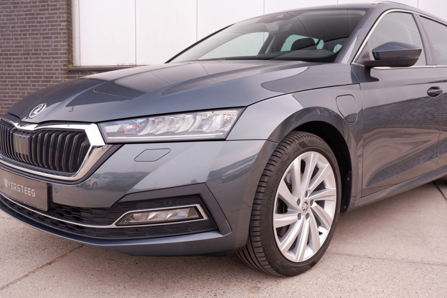 Škoda Octavia Combi 1.4 TSI iV PHEV Business Edition Plus | Head-Up | Carplay | LED | Camera | Memory | Navi | Sfeerverl.
