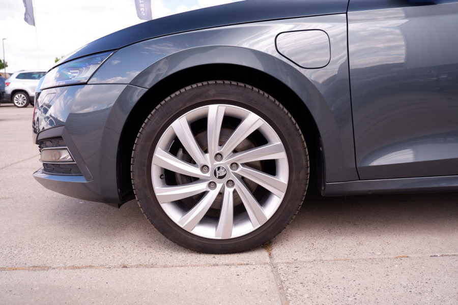 Škoda Octavia Combi 1.4 TSI iV PHEV Business Edition Plus | Head-Up | Carplay | LED | Camera | Memory | Navi | Sfeerverl.