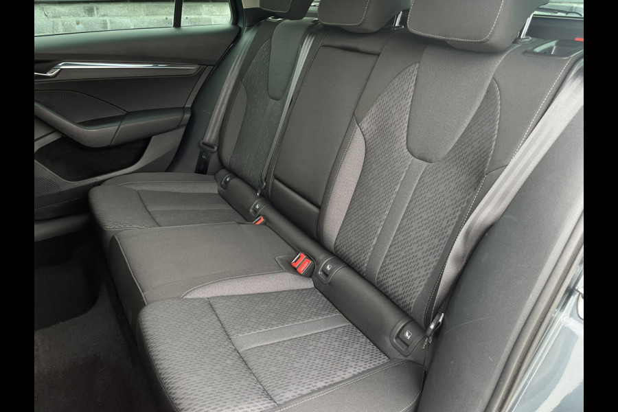Škoda Octavia Combi 1.4 TSI iV PHEV Business Edition Plus | Head-Up | Carplay | LED | Camera | Memory | Navi | Sfeerverl.