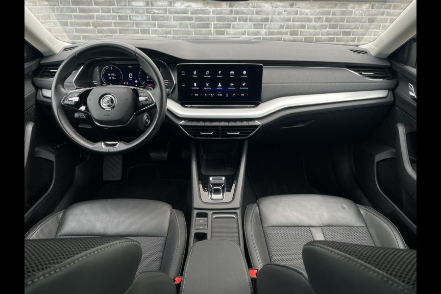 Škoda Octavia Combi 1.4 TSI iV PHEV Business Edition | Head-Up | Carplay | LED | Camera | Memory | Navi | Sfeerverl.