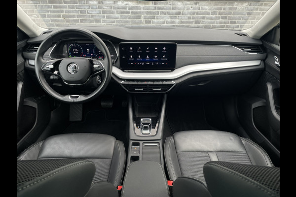 Škoda Octavia Combi 1.4 TSI iV PHEV Business Edition | Head-Up | Carplay | LED | Camera | Memory | Navi | Sfeerverl.