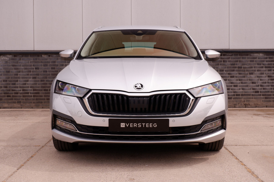 Škoda Octavia Combi 1.4 TSI iV PHEV Business Edition | Head-Up | Carplay | LED | Camera | Memory | Navi | Sfeerverl.