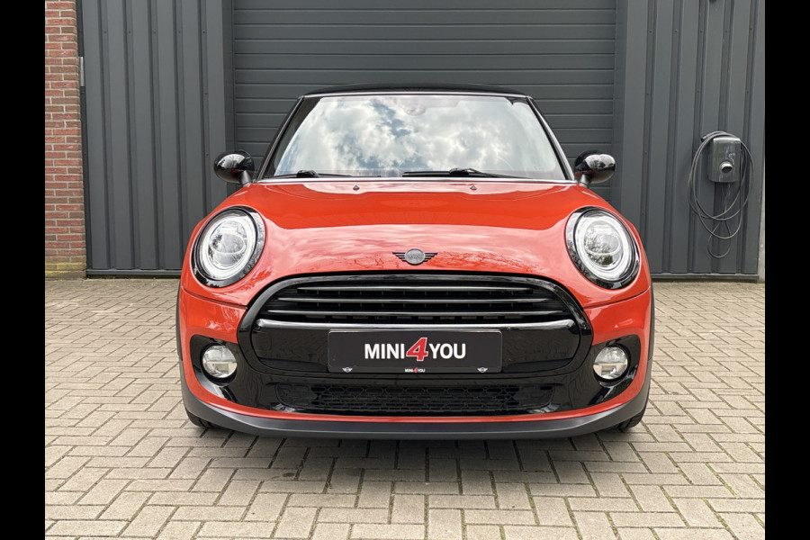 MINI 1.5 Cooper Chili - Leder - Navi - PDC - Schuif kantel - Stoelverwarming -