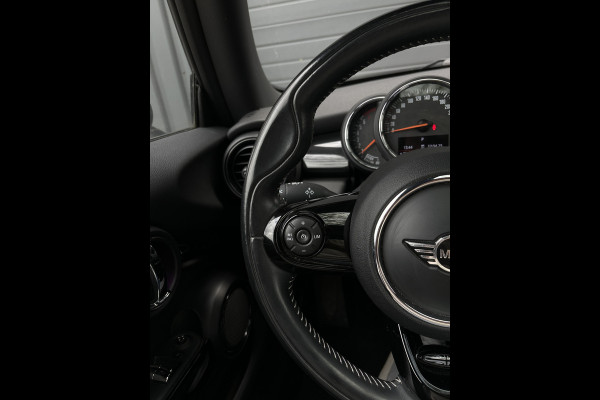 MINI 1.5 Cooper Chili - Leder - Navi - PDC - Schuif kantel - Stoelverwarming -